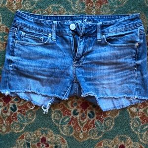 American Eagle Cutoffs